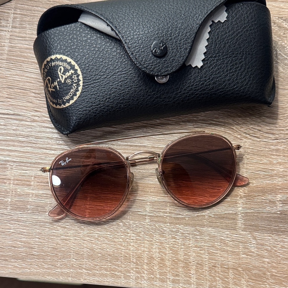 Ray-Ban Women's Round Double Bridge - Polished Copper, Brown Gradient